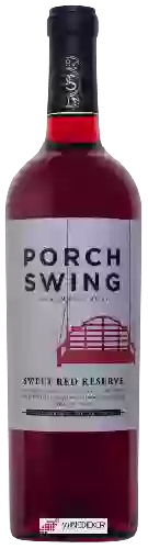 Wijnmakerij Porch Swing - Sweet Red Reserve