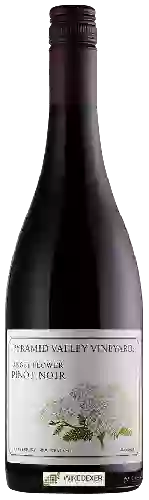 Wijnmakerij Pyramid Valley Vineyards - Angel Flower Pinot Noir